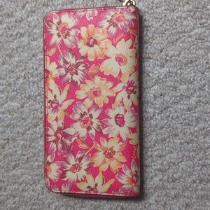 Coach Vintage Daisy Accordian Zip Around Wallet - Great Condition